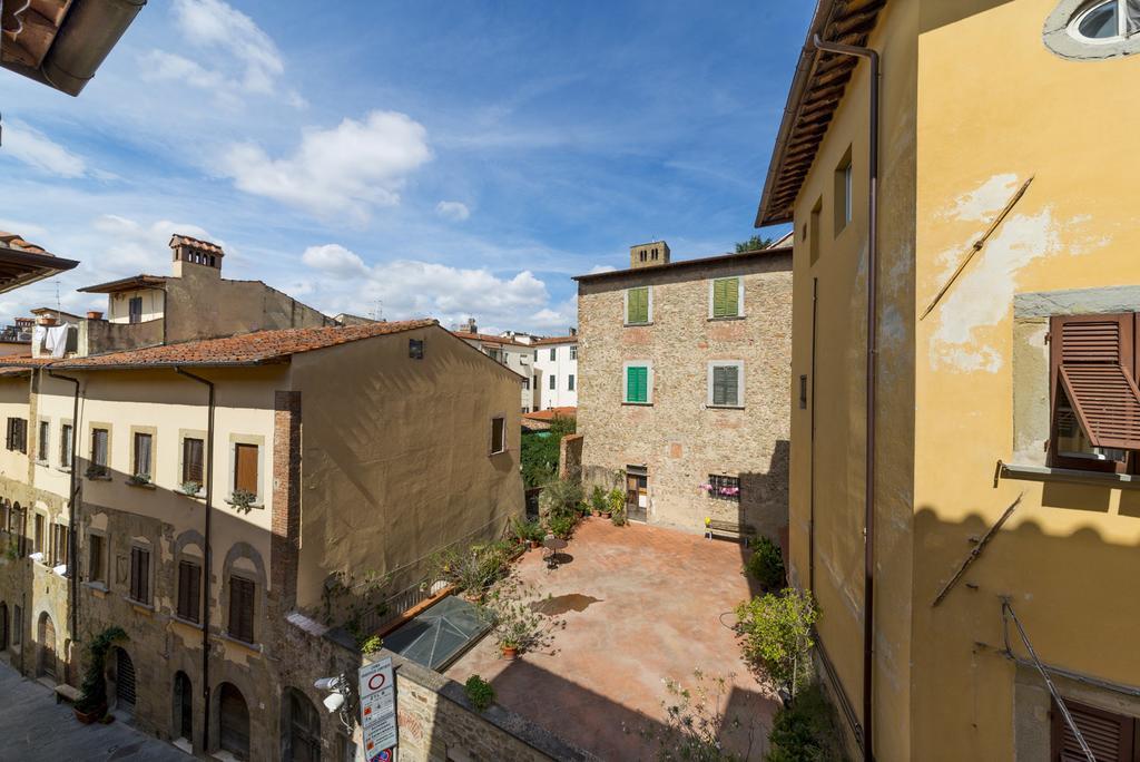 I Bei Ricordi - Historic Centre Apartment 6 Ареццо Экстерьер фото