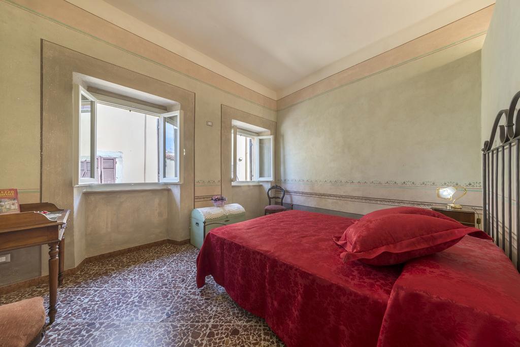 I Bei Ricordi - Historic Centre Apartment 6 Ареццо Экстерьер фото
