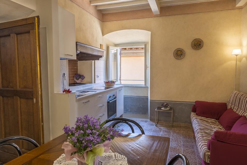 I Bei Ricordi - Historic Centre Apartment 6 Ареццо Экстерьер фото