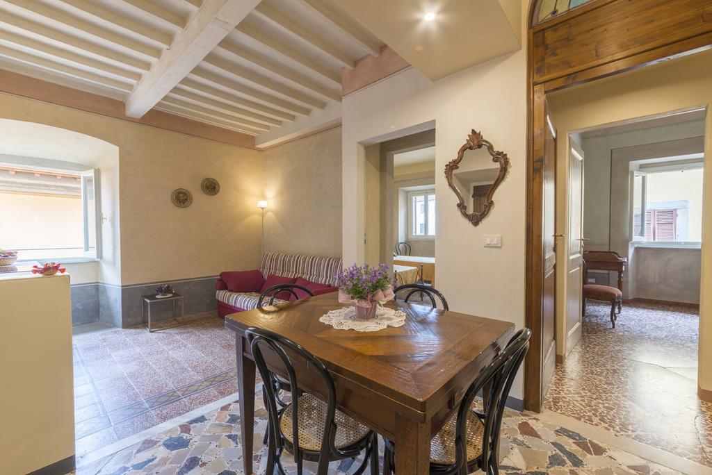 I Bei Ricordi - Historic Centre Apartment 6 Ареццо Экстерьер фото